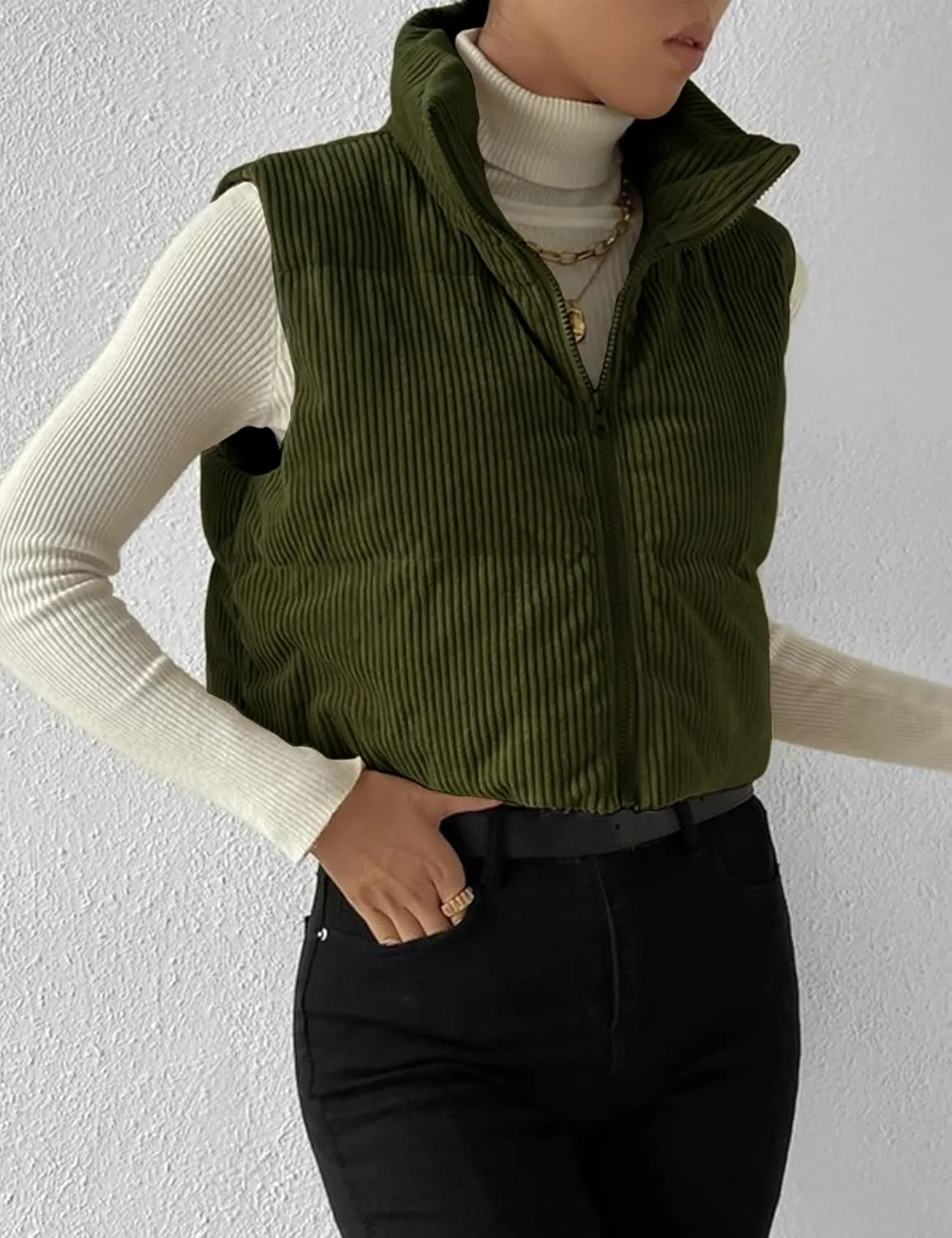 Gihuo Women's Corduroy Puffer Vest Cropped Stand Collar Zip Up Vest Quilted Sleeveless Jackets Gilet